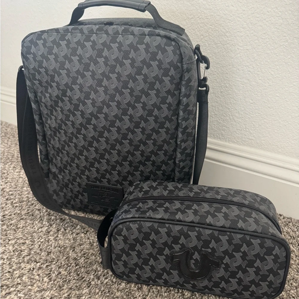 True Religion Travel Set⭐️
